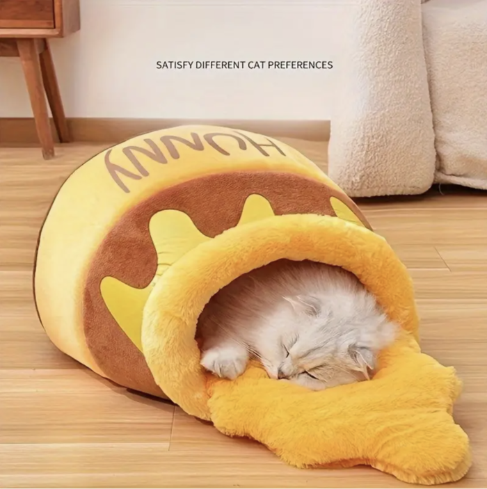 Petco Honey Pot Cat Bed